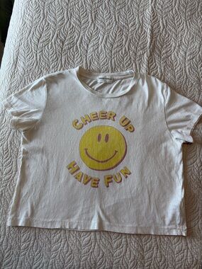 Denim Forum soft yellow Tee with Yellow Smile Graphic